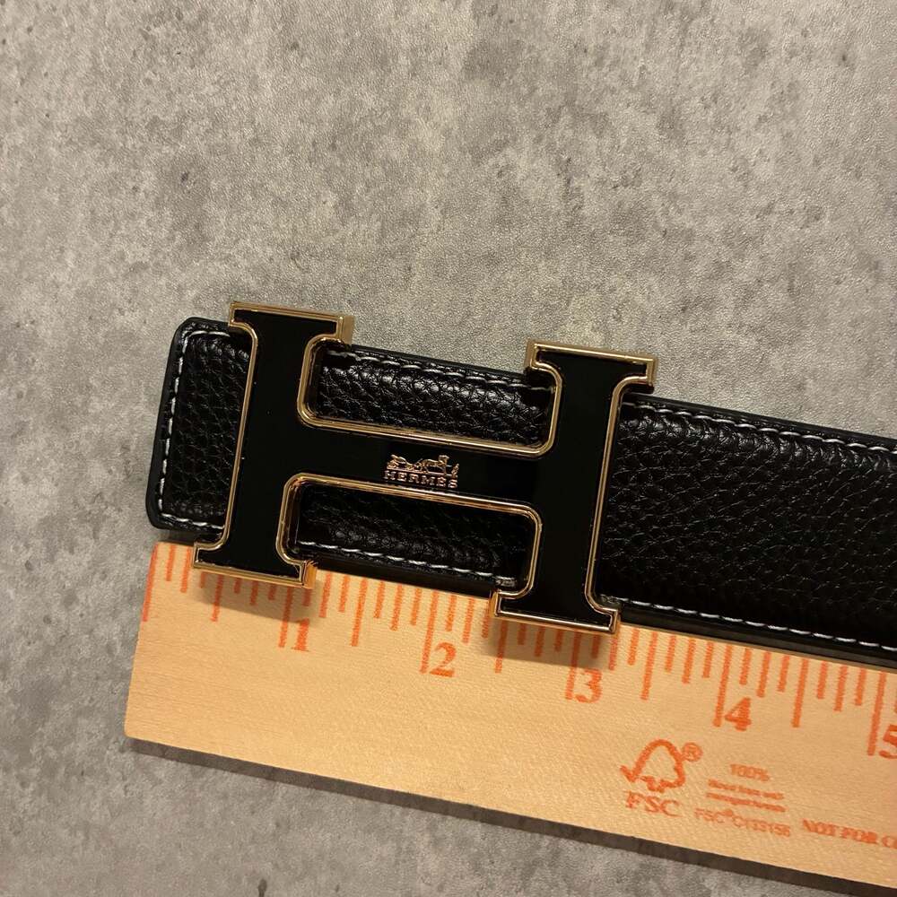 Vintage Style Black Leather Men’s Belt with Gold Buckle - Picture 6 of 10